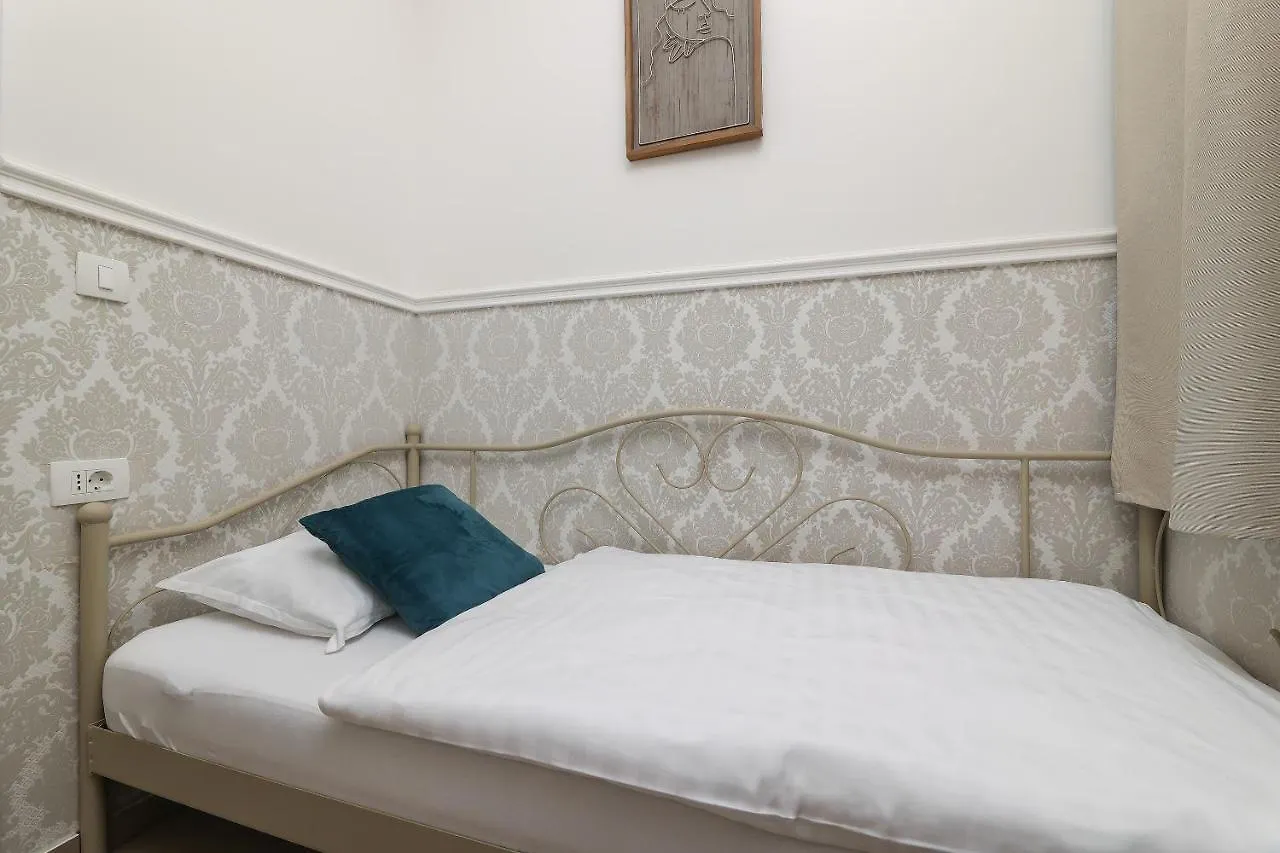 Apartman Borgo Marina - By The Sea 리예카 0*,  크로아티아